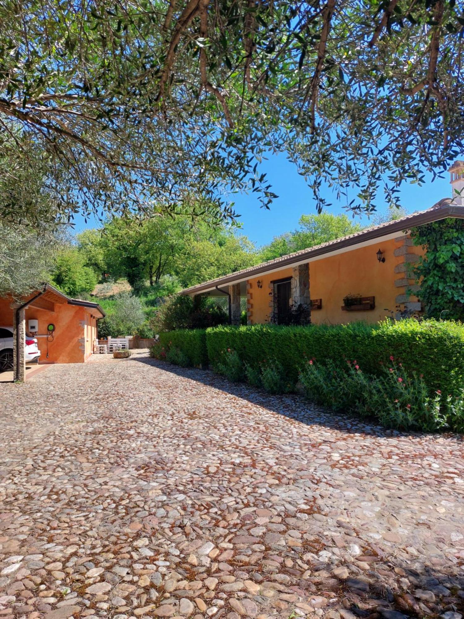 Casa Vacanza Centro Sardegna Sorgono Dış mekan fotoğraf